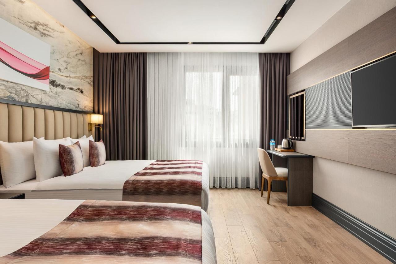 Ramada By Wyndham Istanbul Umraniye Hotel Ngoại thất bức ảnh