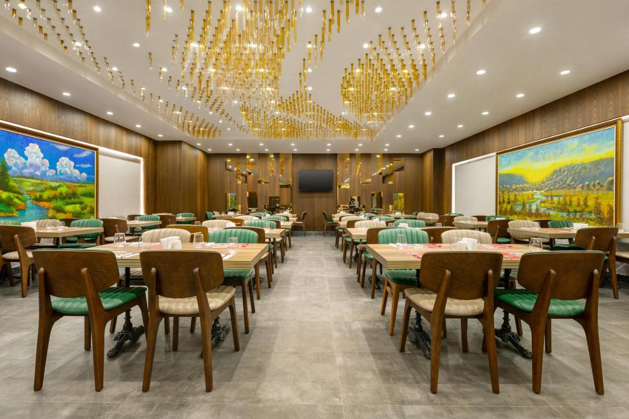 Ramada By Wyndham Istanbul Umraniye Hotel Ngoại thất bức ảnh