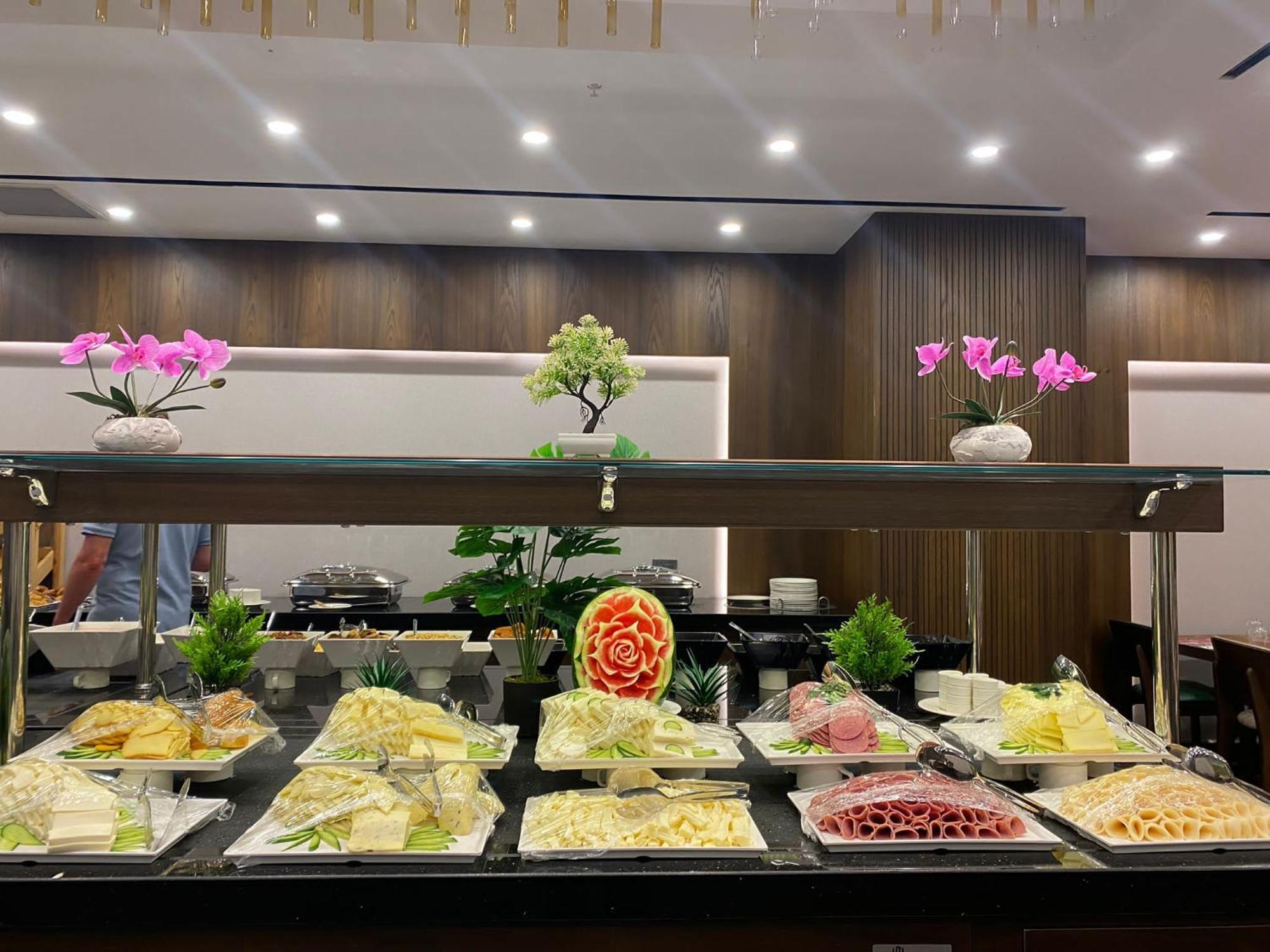 Ramada By Wyndham Istanbul Umraniye Hotel Ngoại thất bức ảnh